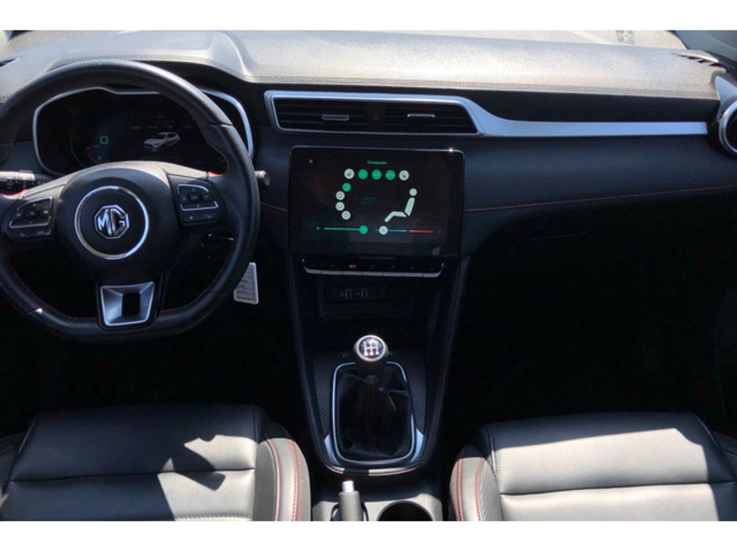 MG ZS 1.5 Luxury 78 kW (106 CV)