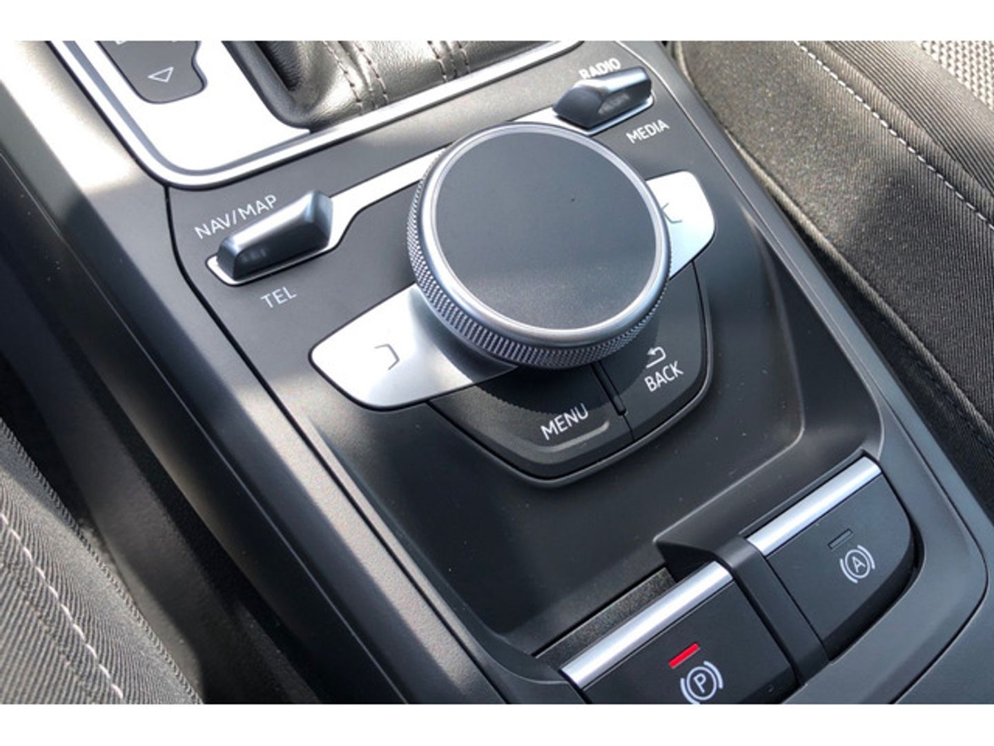 Audi Q2 S line 35 TFSI 110 kW (150 CV) S tronic