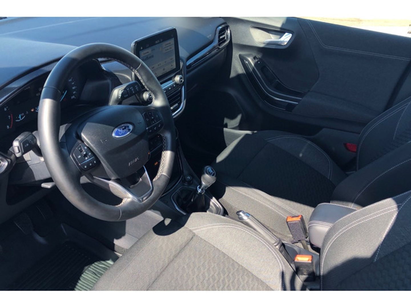 Ford Puma 1.0 EcoBoost MHEV Titanium Design 92 kW (125 CV)