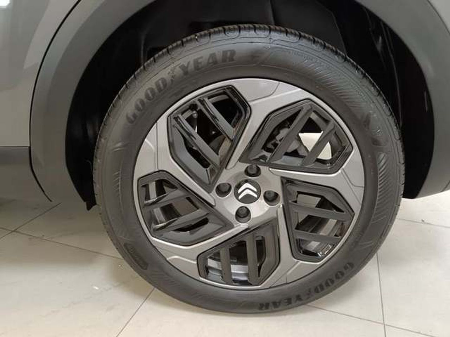 Citroen C4 BlueHDi 130 S&S Plus EAT8 96 kW (131 CV)