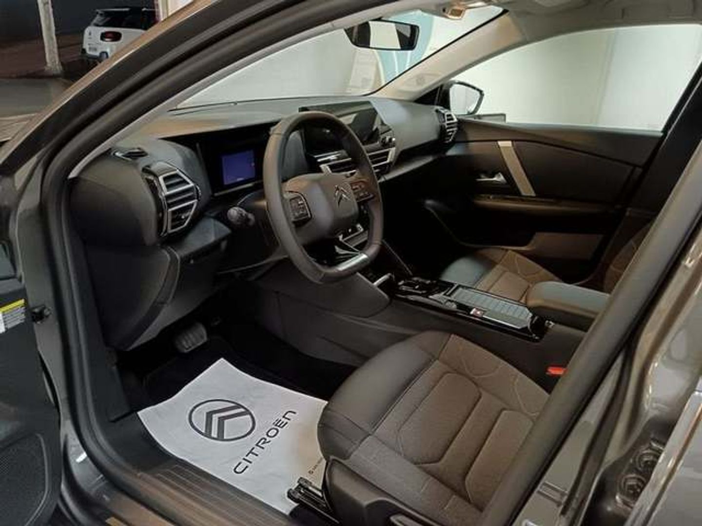 Citroen C4 BlueHDi 130 S&S Plus EAT8 96 kW (131 CV)