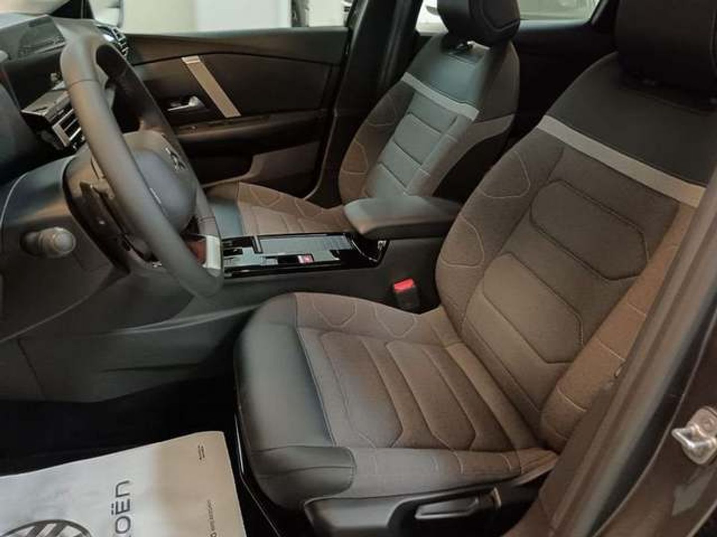 Citroen C4 BlueHDi 130 S&S Plus EAT8 96 kW (131 CV)