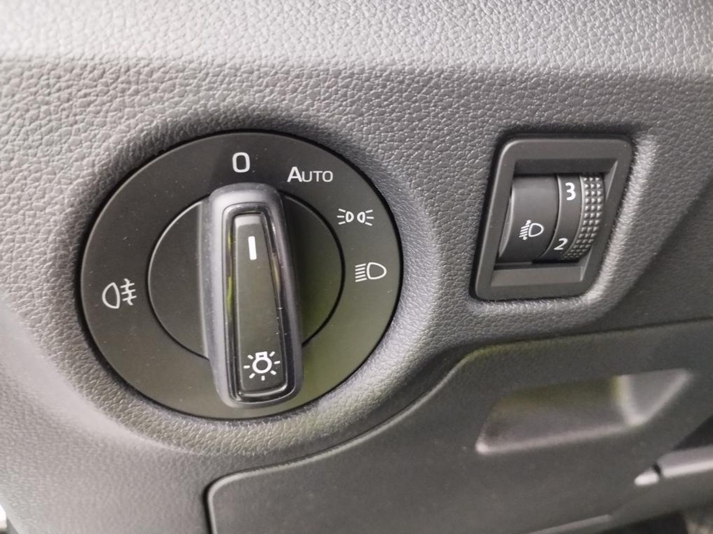 Skoda Kamiq 1.0 TSI Active 70 kW (95 CV)