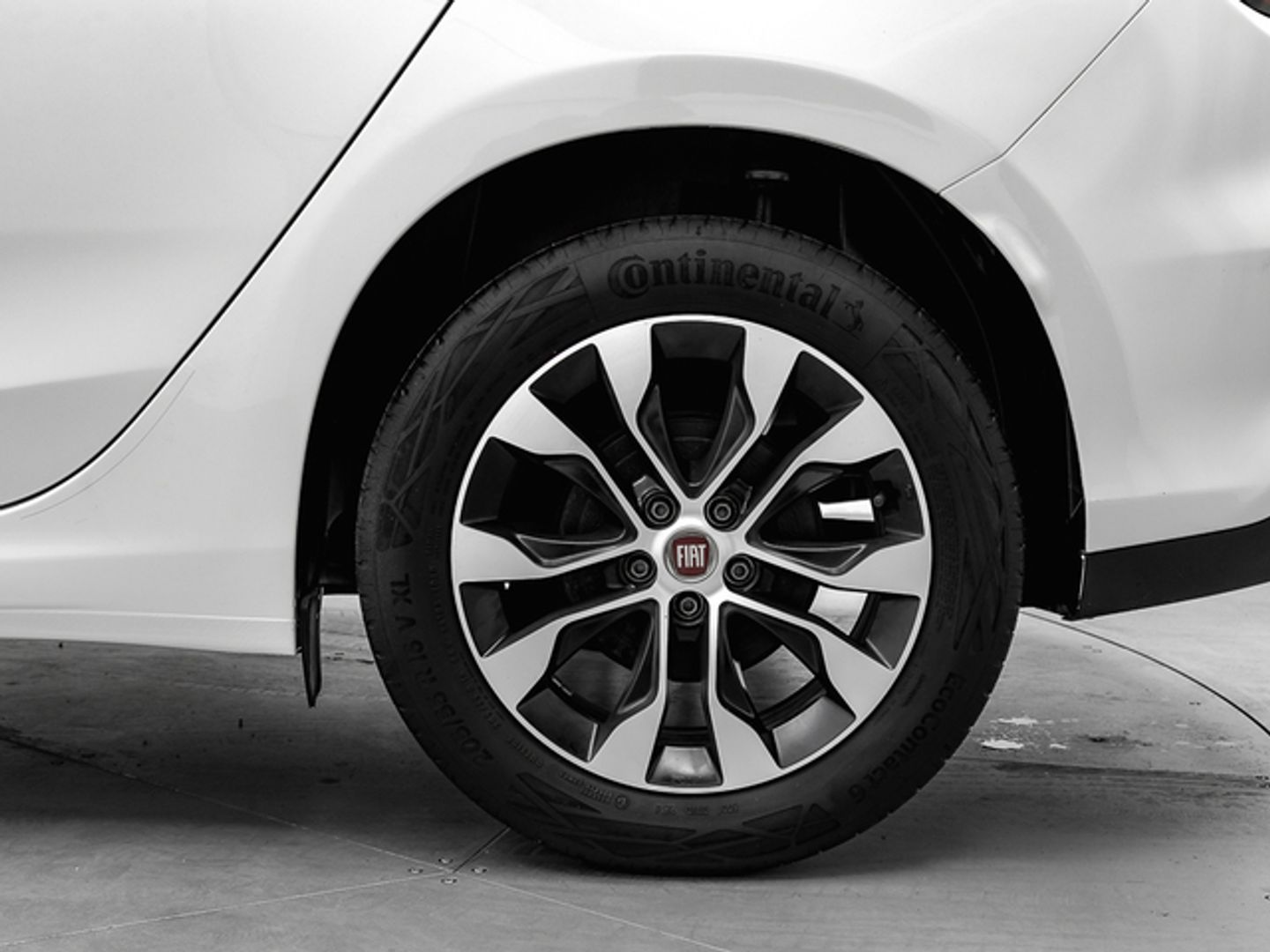 Fiat Tipo 1.3 Multijet Mirror 70 kW (95 CV)