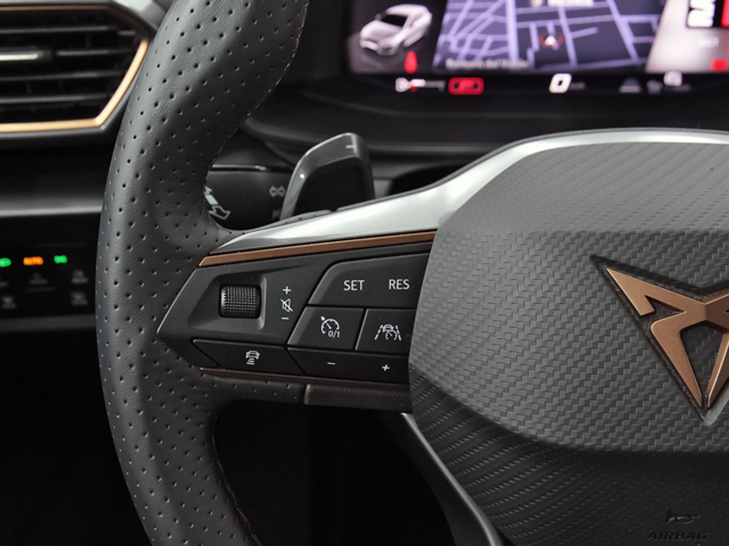 CUPRA León 2.0 TSI DSG 140 kW (190 CV)