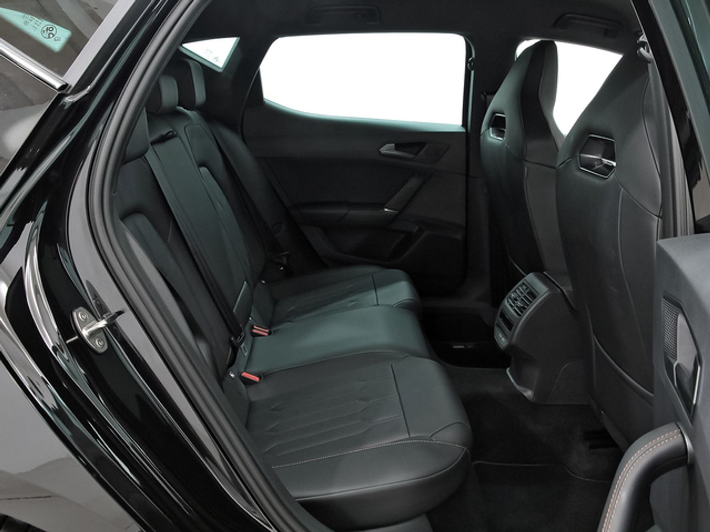 CUPRA León 2.0 TSI DSG 140 kW (190 CV)