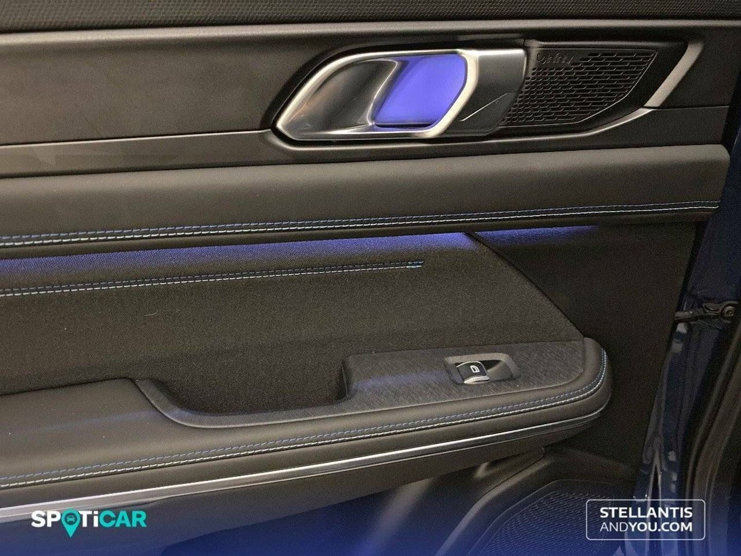 Lynk & Co 01 1.5 PHEV 6.6kW 192 kW (261 CV)