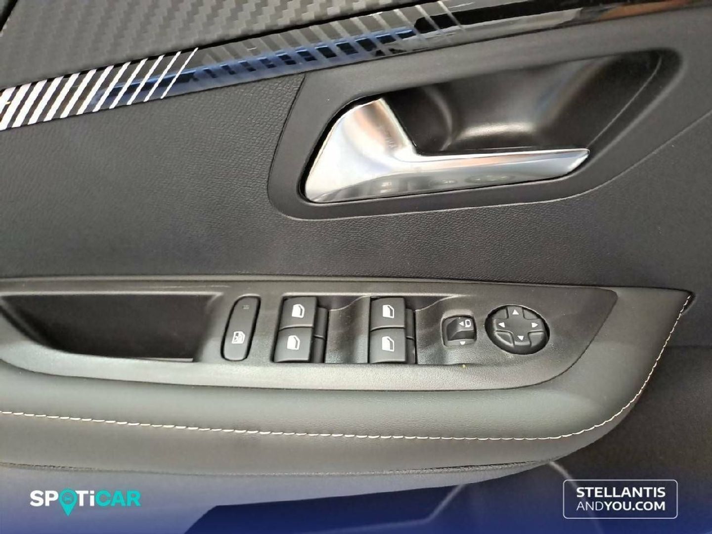 Peugeot 208 Allure Hybrid eDCS6 75 kW (100 CV)