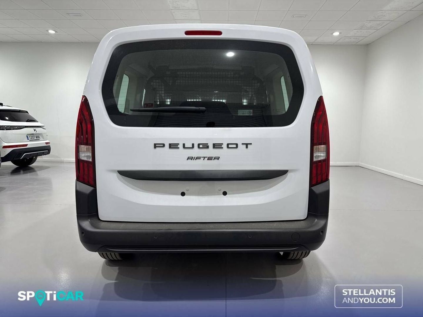 Peugeot Rifter Active Business Long BlueHDi 73 kW (100 CV)