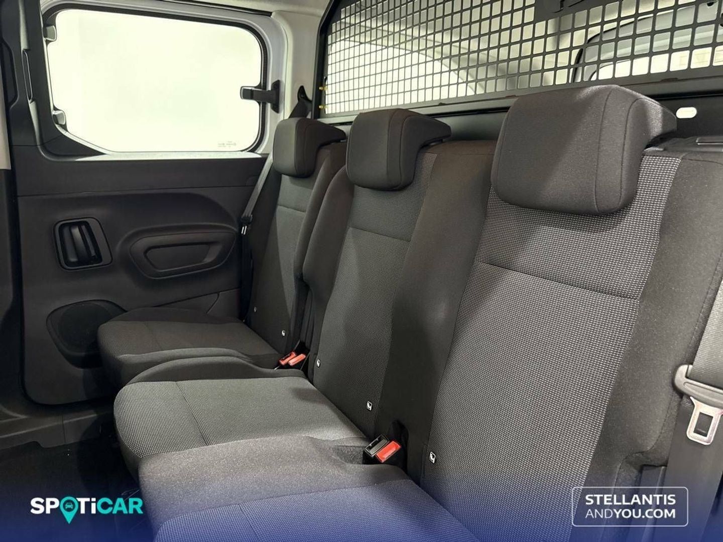 Peugeot Rifter Active Business Long BlueHDi 73 kW (100 CV)