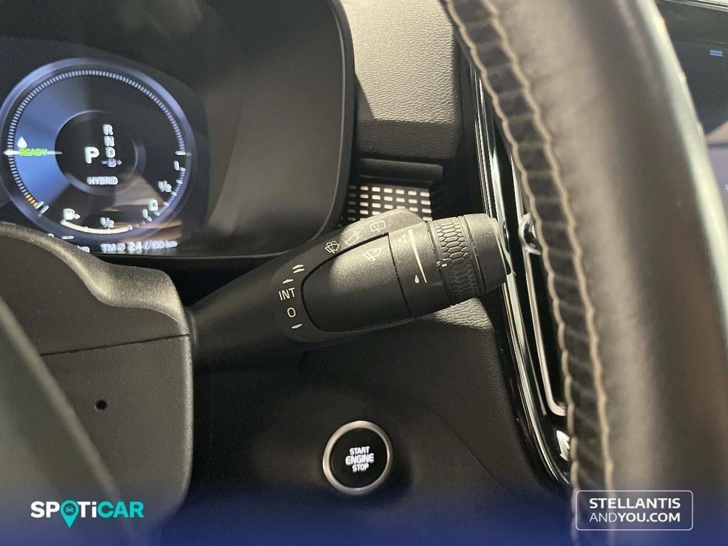 Volvo XC40 T5 Twin R-Design Auto 193 kW (262 CV)