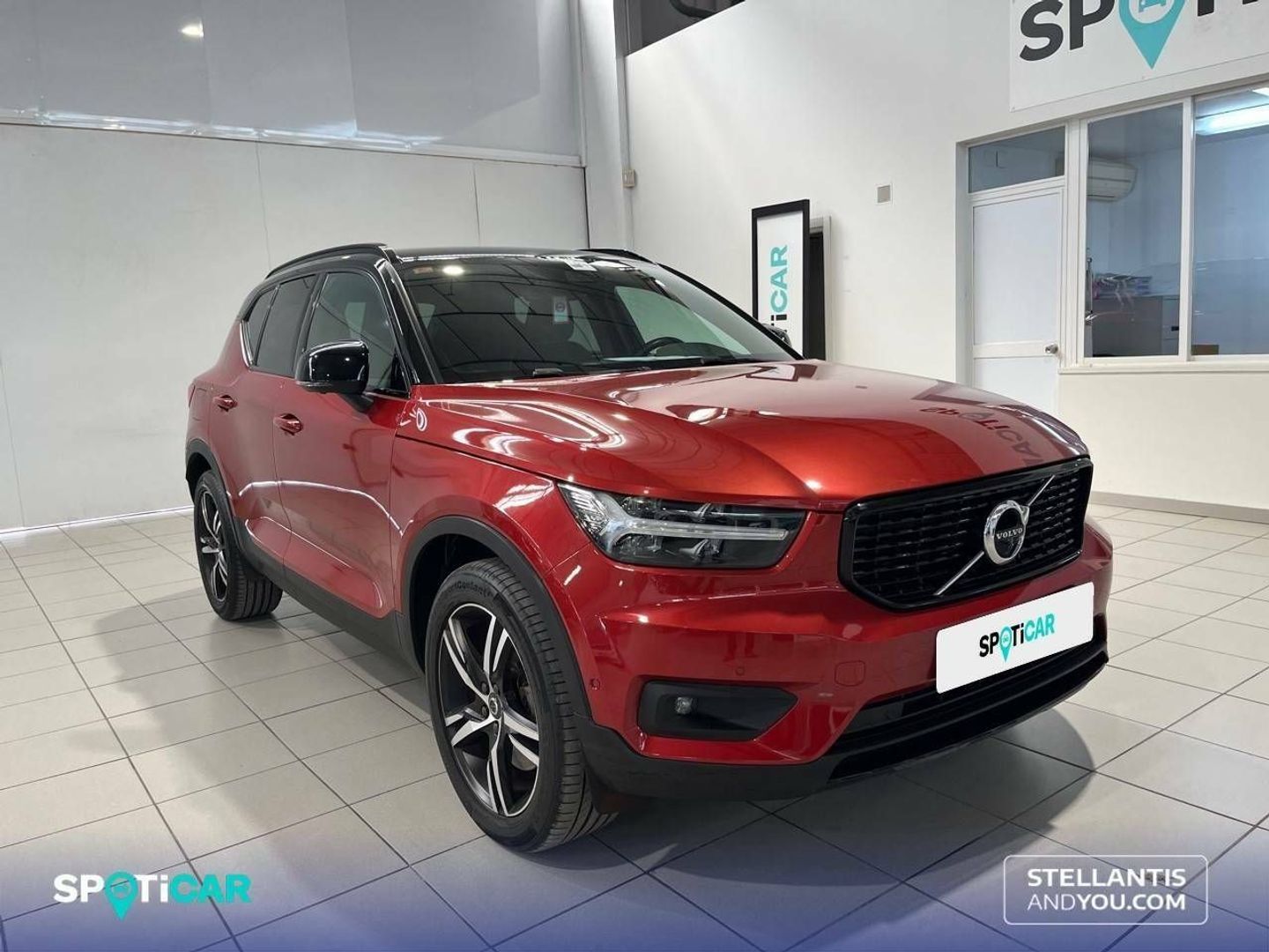 Volvo XC40 T5 Twin R-Design Auto 193 kW (262 CV)
