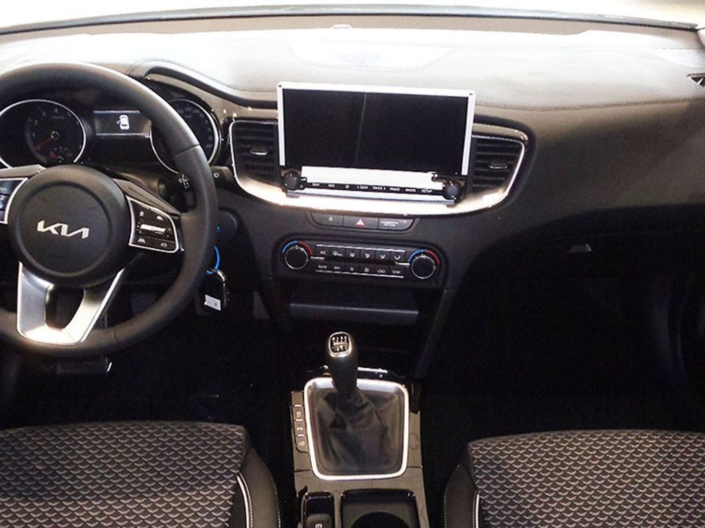 Kia XCeed 1.5 MHEV iMT Tech 103 kW (140 CV)