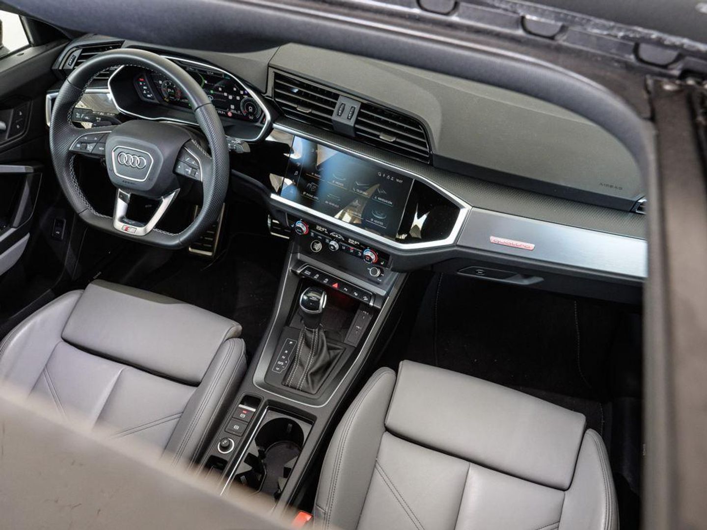 Audi Q3 Sportback Black line 40 TDI quattro 142 kW (193 CV) S tronic