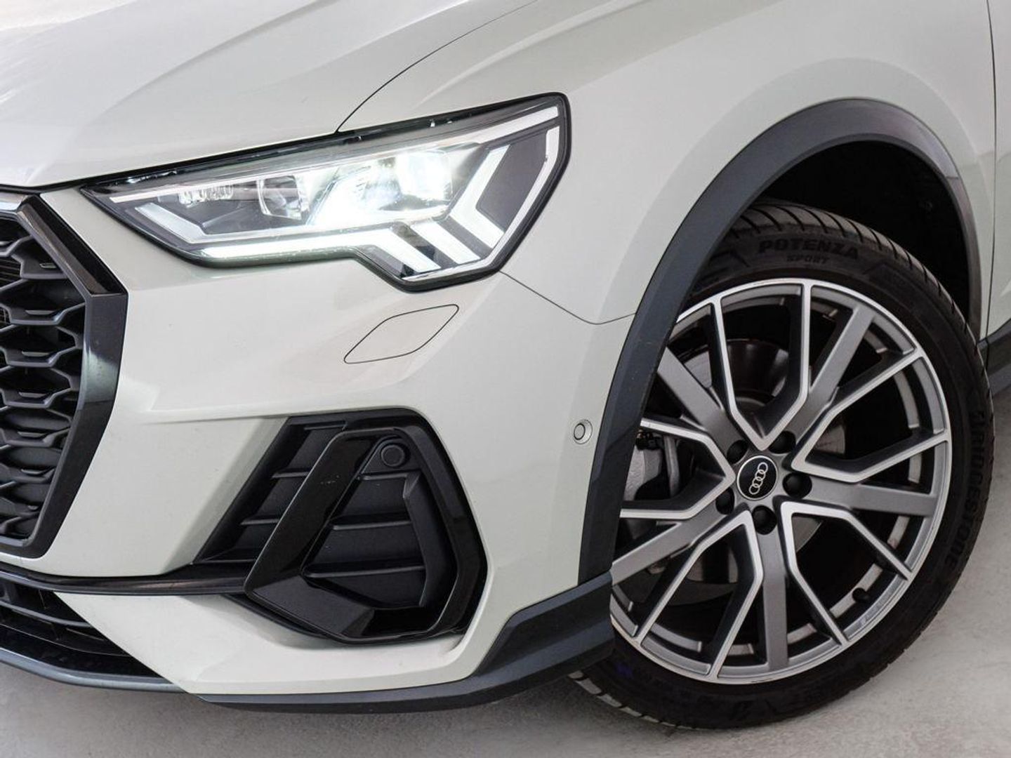 Audi Q3 Sportback Black line 40 TDI quattro 142 kW (193 CV) S tronic
