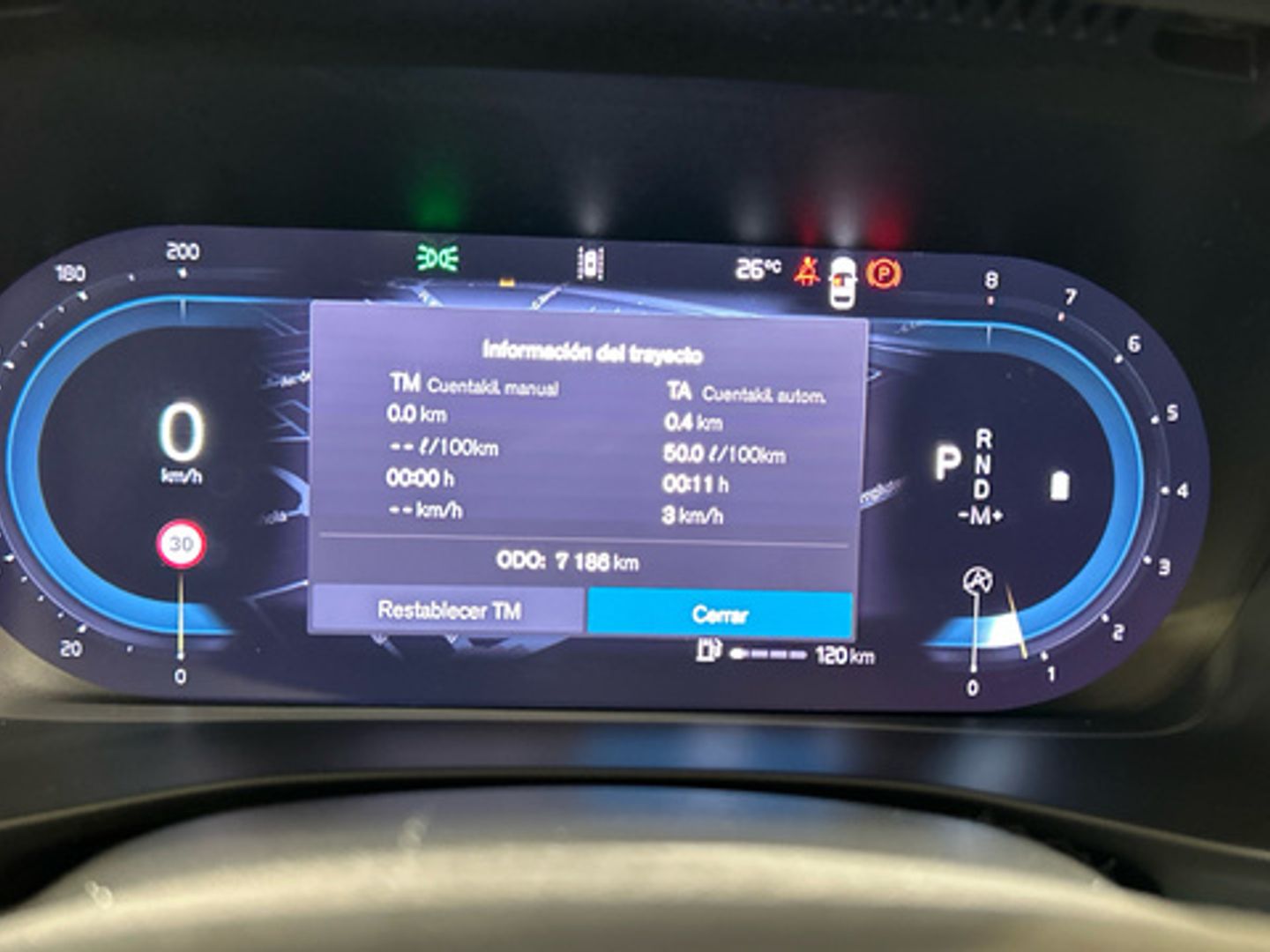 Volvo XC40 B3 G Essential Auto 120 kW (163 CV)