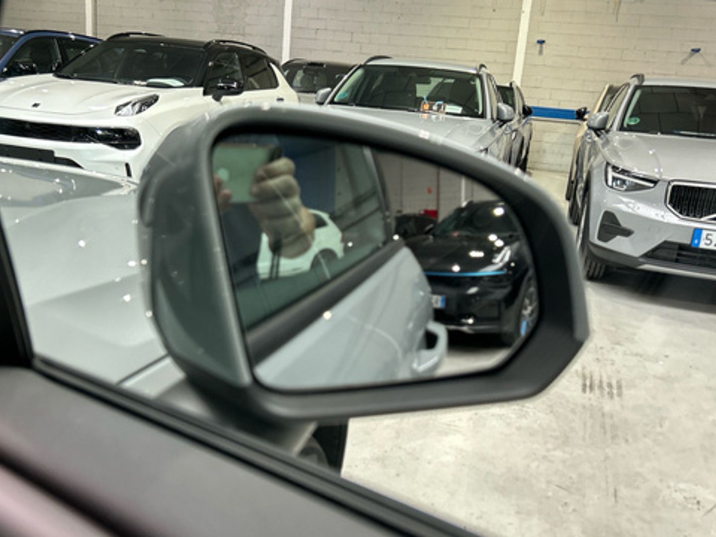 Volvo XC40 B3 G Essential Auto 120 kW (163 CV)