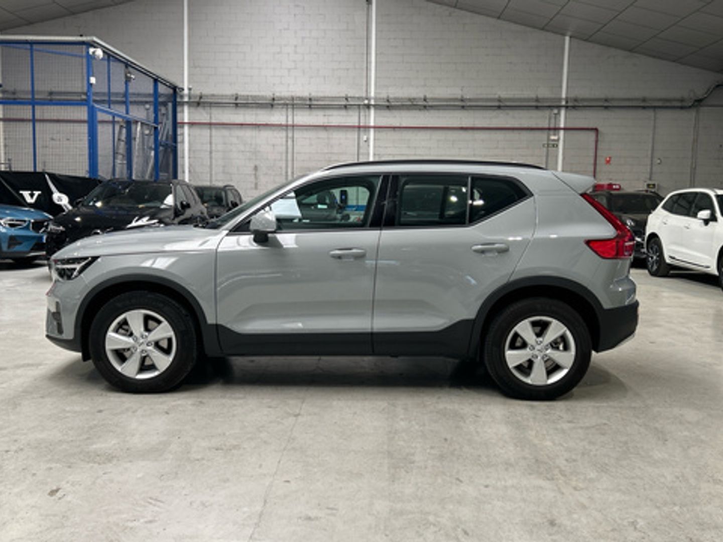 Volvo XC40 B3 G Essential Auto 120 kW (163 CV)