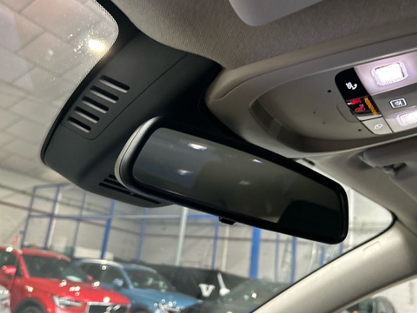 Volvo XC40 B3 G Essential Auto 120 kW (163 CV)
