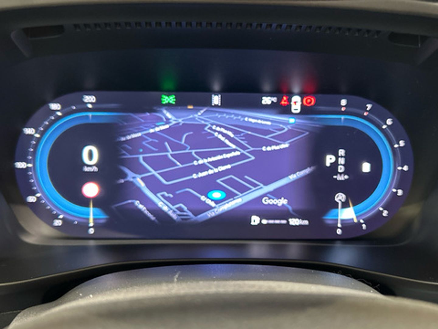 Volvo XC40 B3 G Essential Auto 120 kW (163 CV)