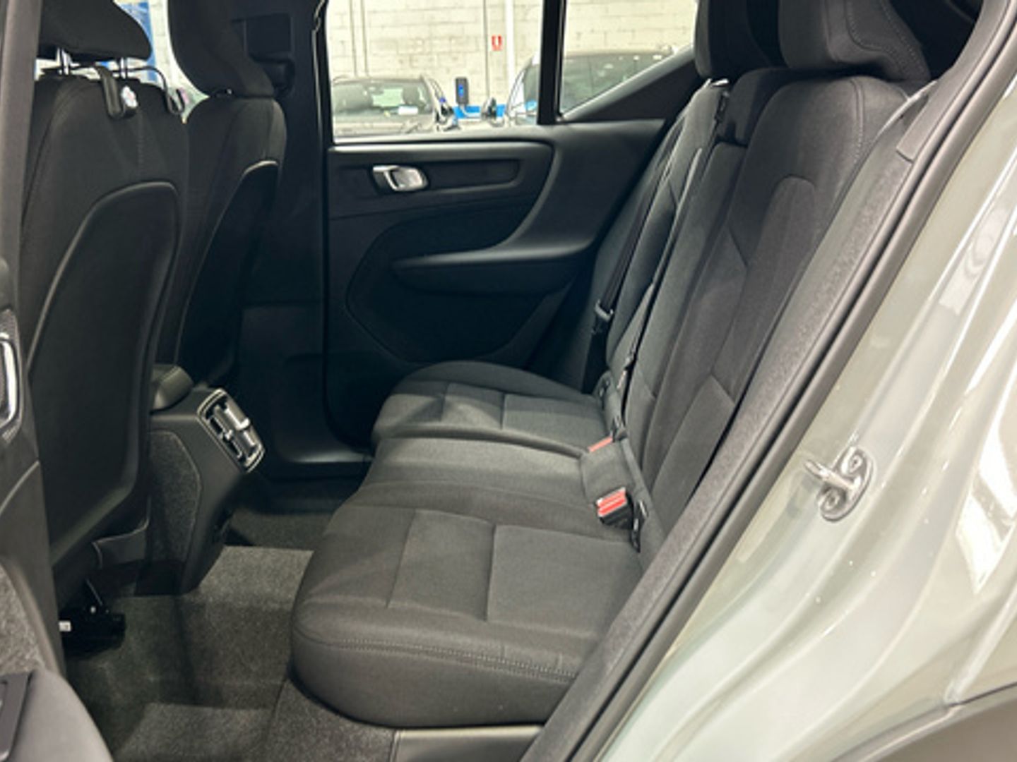 Volvo XC40 B3 G Essential Auto 120 kW (163 CV)