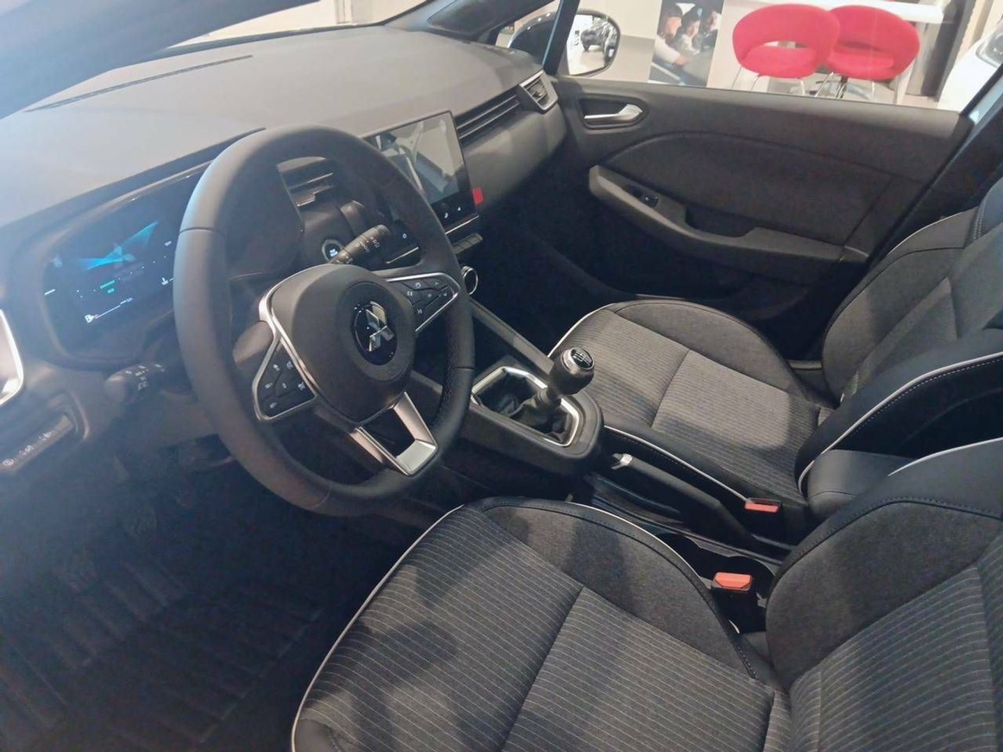 Mitsubishi Colt 100T Kaiteki 67 kW (90 CV)