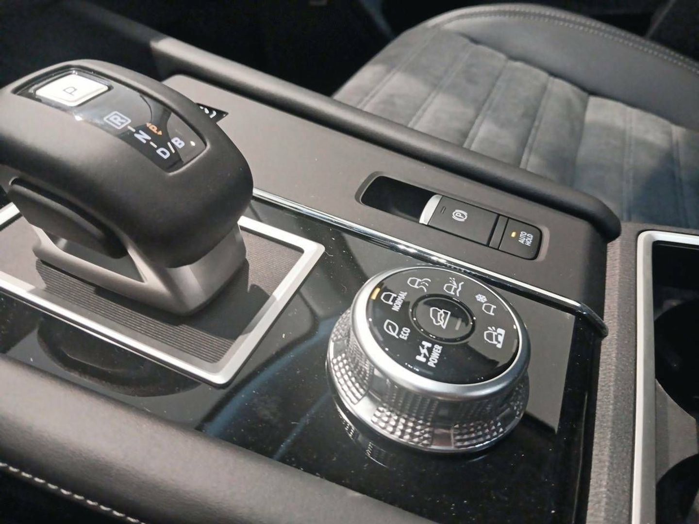 Mitsubishi Outlander 2.4 PHEV Kaiteki 4WD Auto 225 kW (306 CV)