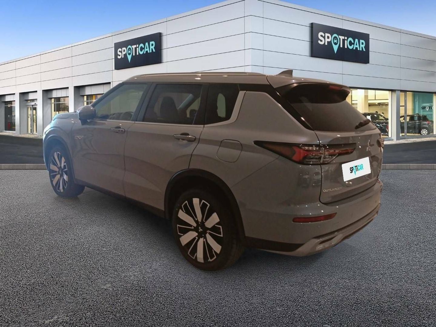 Mitsubishi Outlander 2.4 PHEV Kaiteki 4WD Auto 225 kW (306 CV)