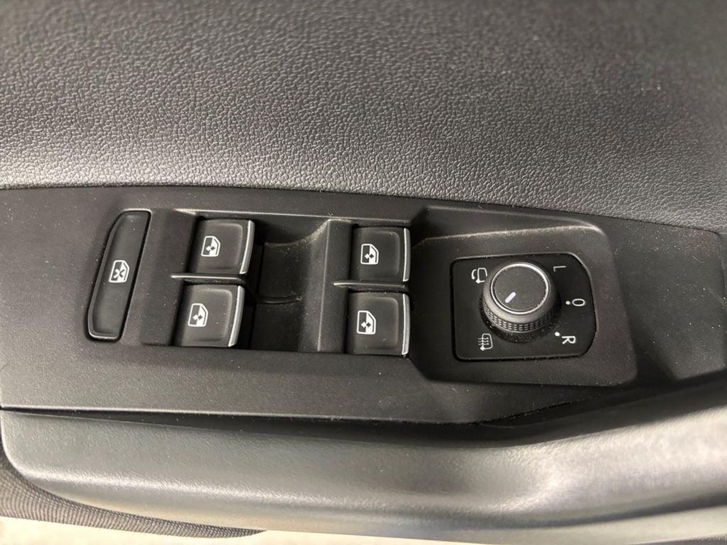 Volkswagen Taigo R-Line 1.0 TSI 81 kW (110 CV)