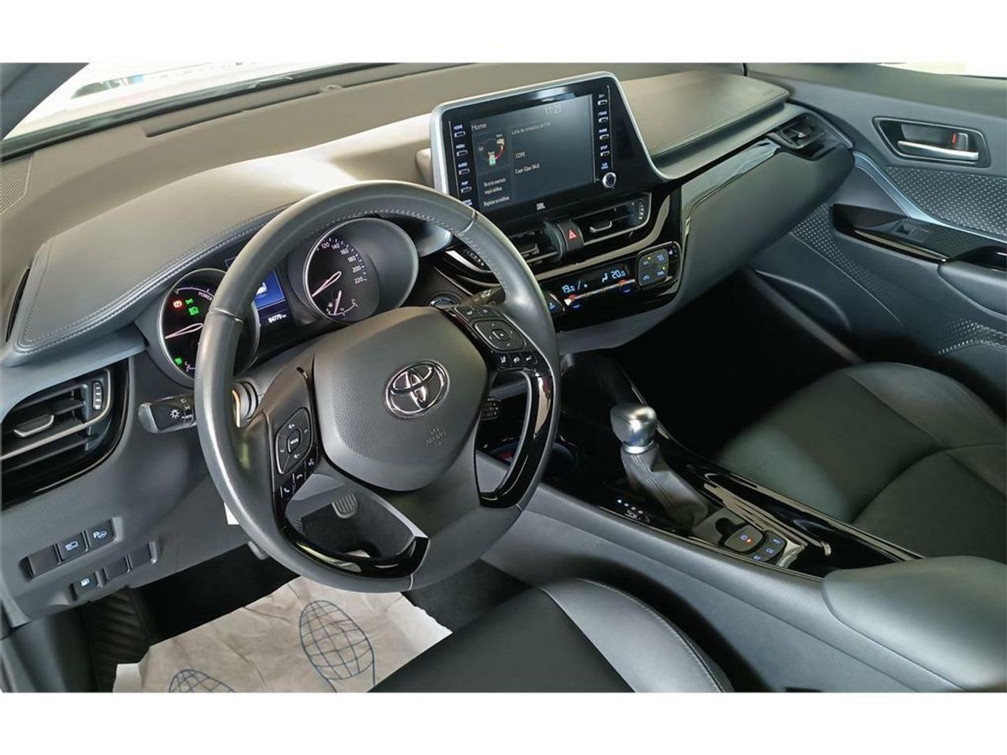 Toyota C-HR 180H Advance 135 kW (184 CV)