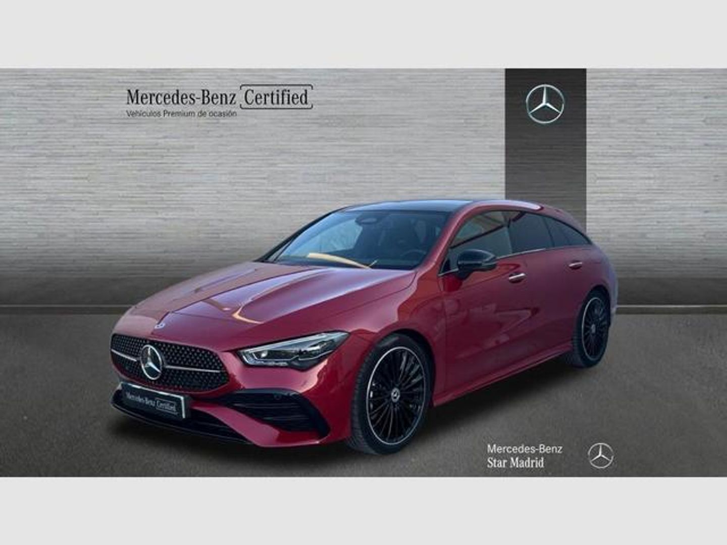 Mercedes-Benz CLA Shooting Brake 200 120 kW (163 CV) Rojo Familiar