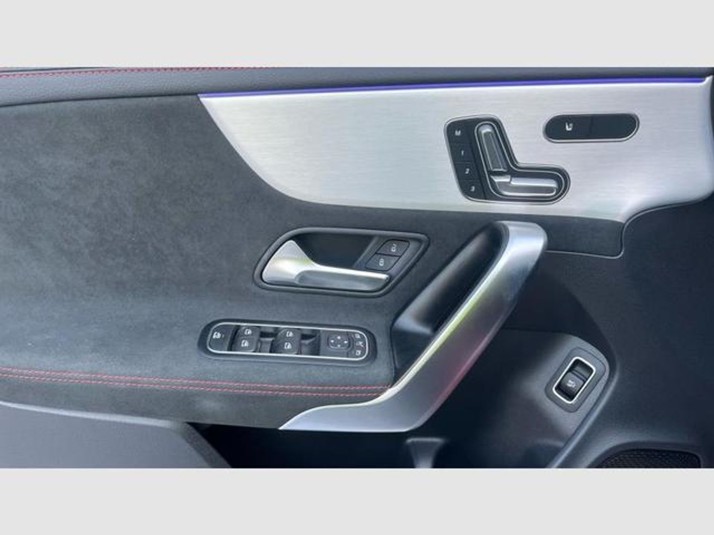 Mercedes-Benz CLA Shooting Brake 200 120 kW (163 CV)
