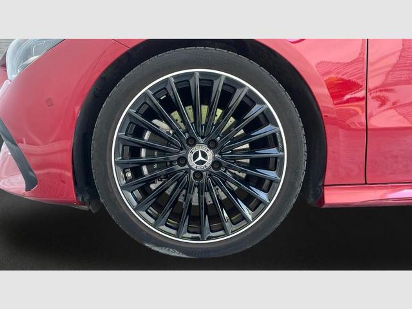 Mercedes-Benz CLA Shooting Brake 200 120 kW (163 CV)