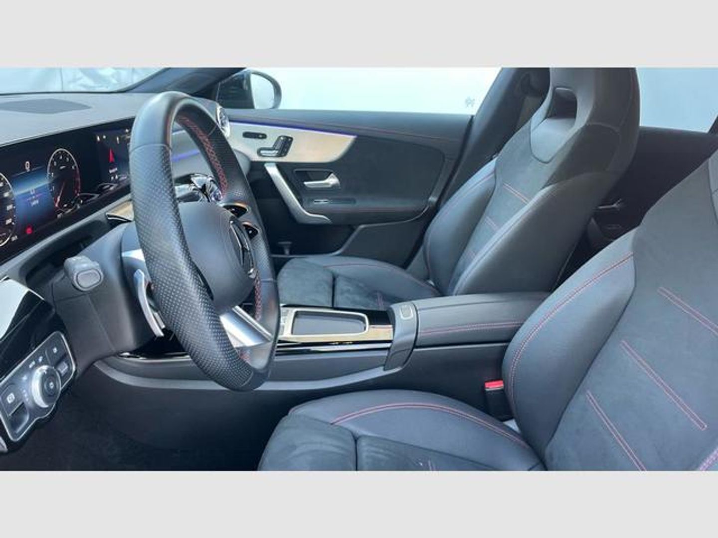 Mercedes-Benz CLA Shooting Brake 200 120 kW (163 CV)