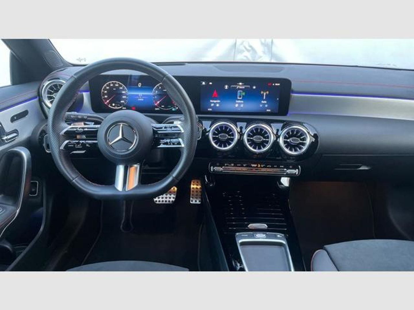 Mercedes-Benz CLA Shooting Brake 200 120 kW (163 CV)