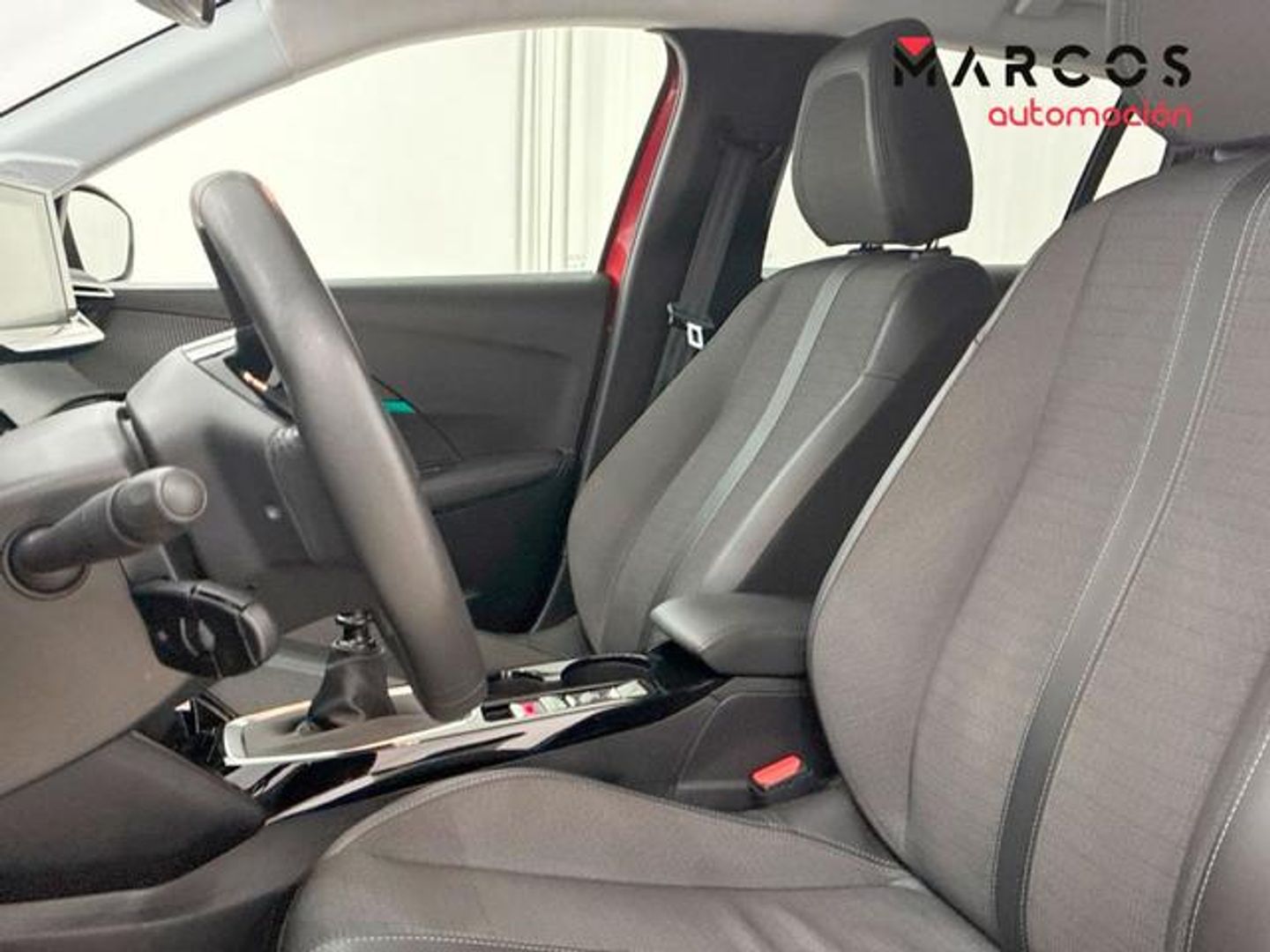 Peugeot 208 PureTech 100 Allure 75 kW (100 CV)