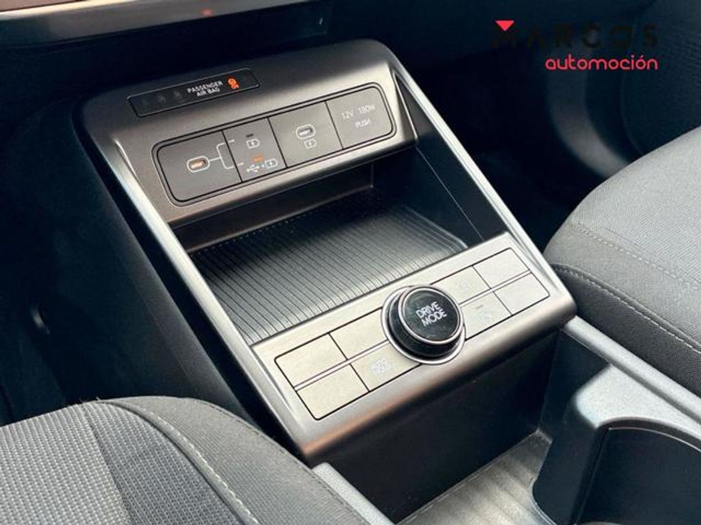 Hyundai Kona 1.6 GDI HEV Maxx DT 95 kW (129 CV)