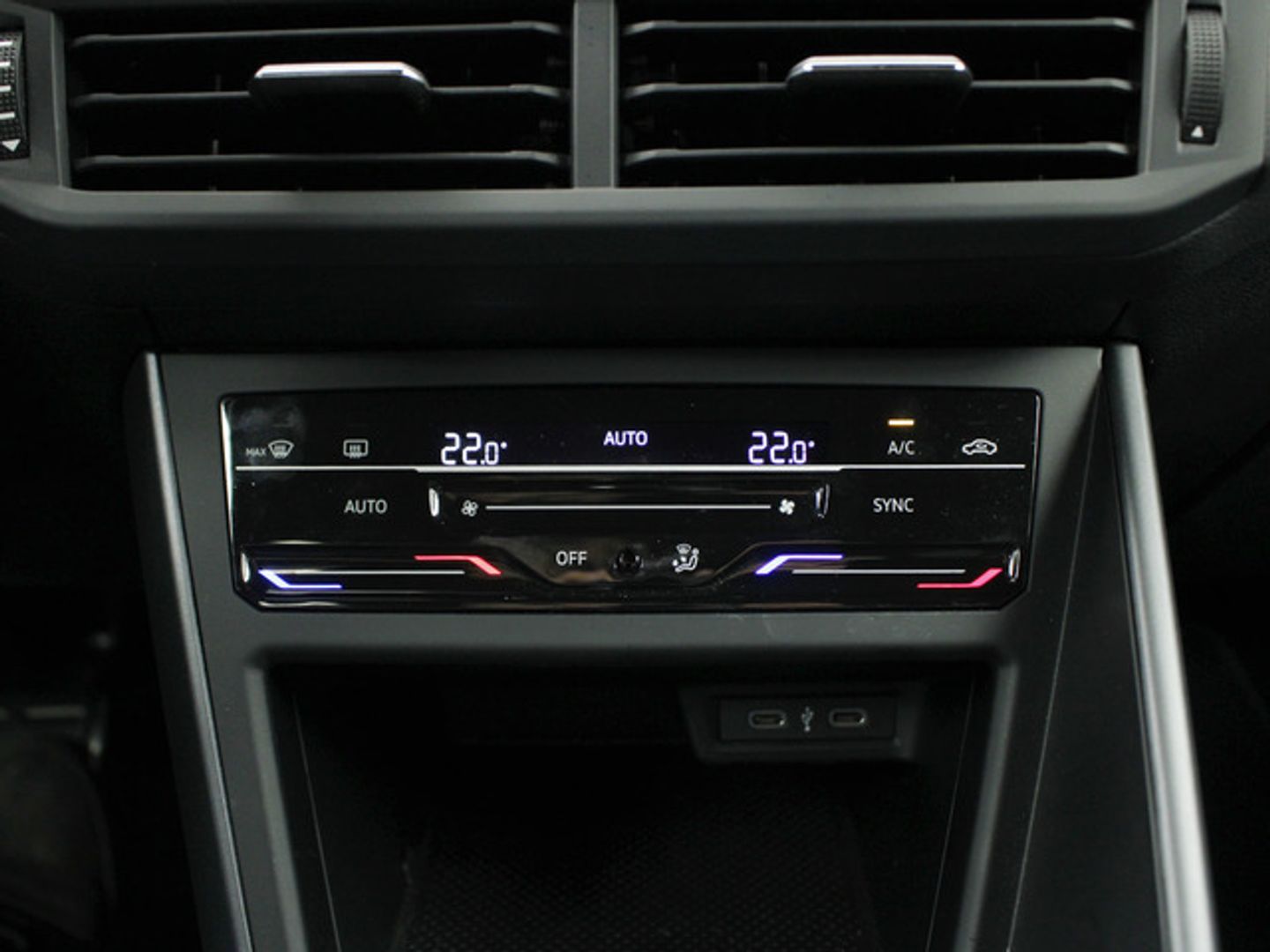 Volkswagen Polo R-Line 1.0 TSI 81 kW (110 CV) DSG