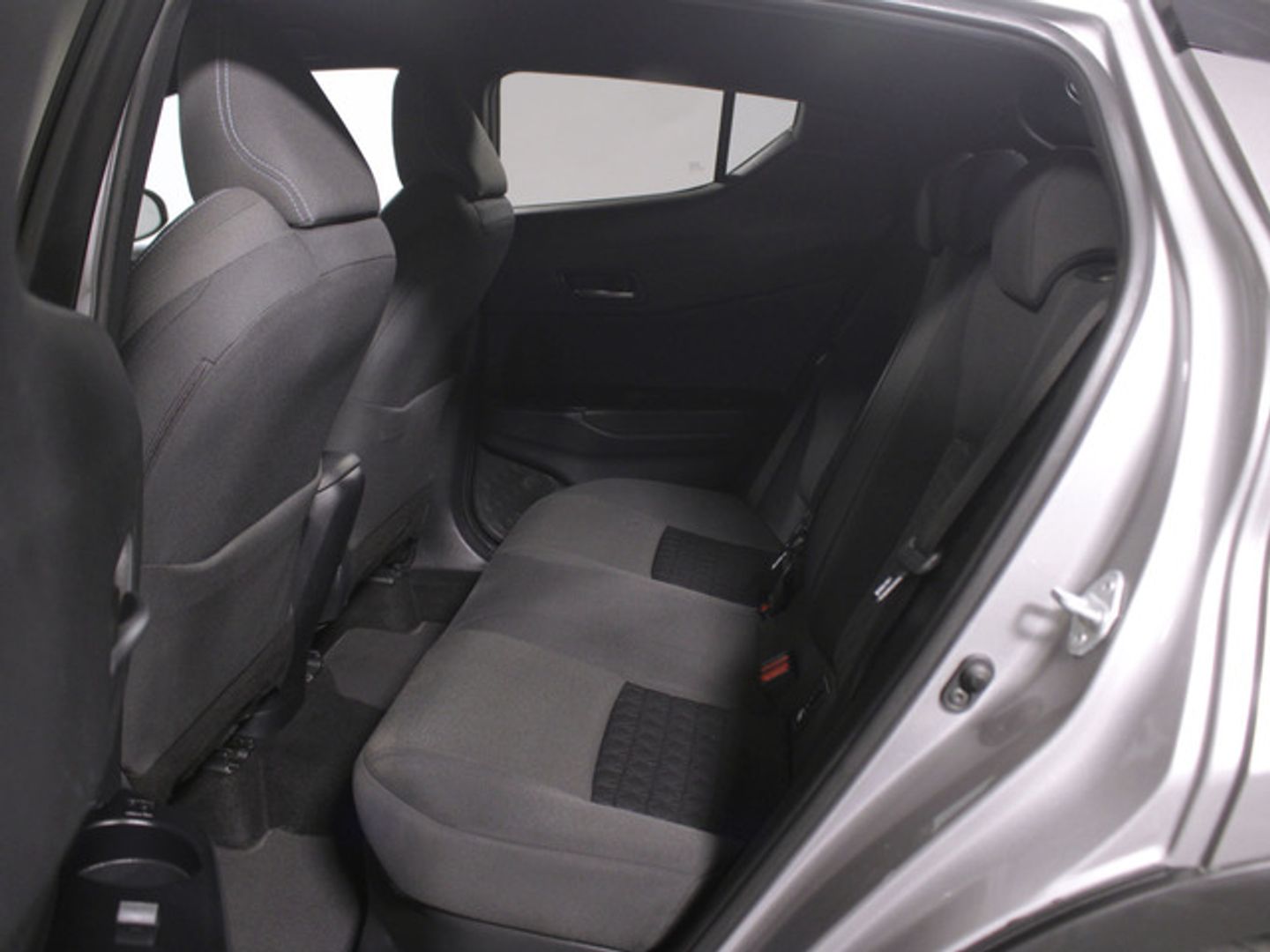 Toyota C-HR 1.8 125H Advance 90 kW (122 CV)
