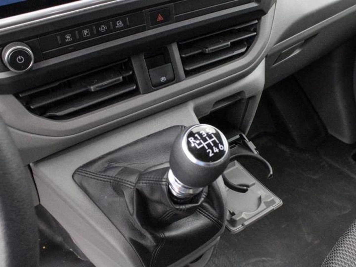 Volkswagen Transporter Furgon Batalla Corta TN 2.0 TDI 81 kW (110 CV)