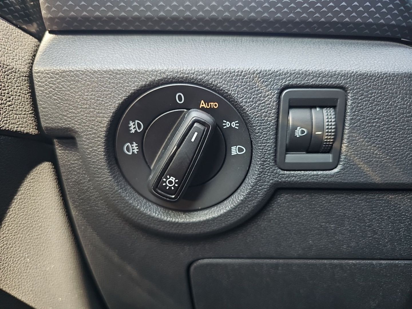 Volkswagen T-Cross Advance 1.0 TSI 70 kW (95 CV)