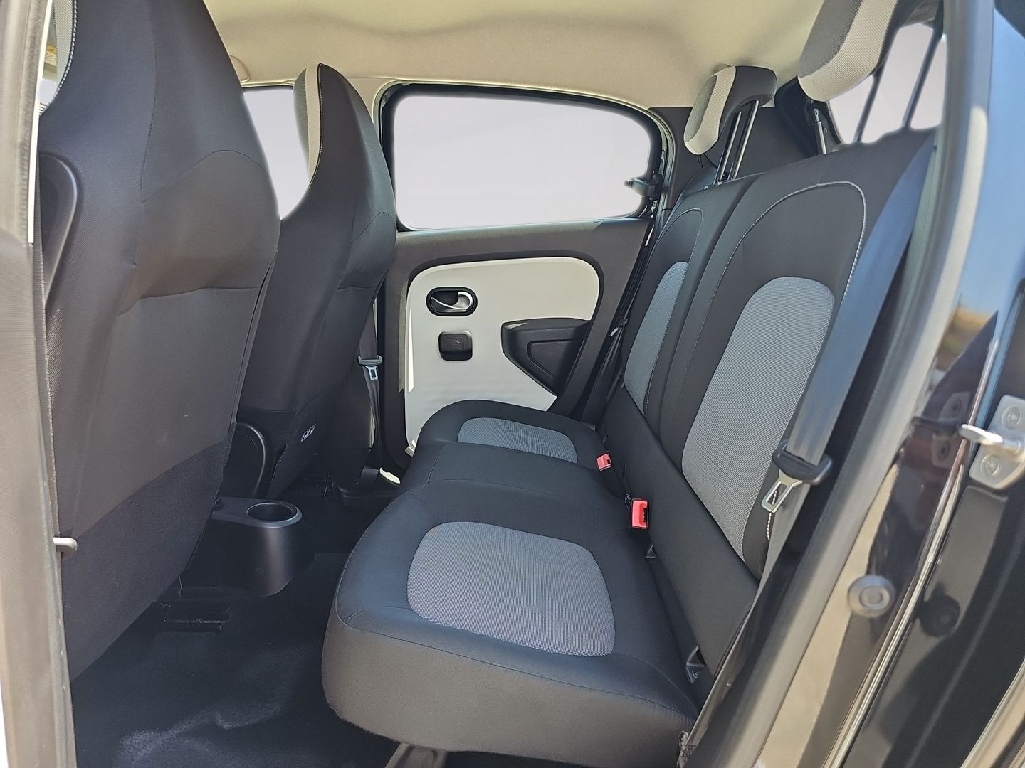 Renault TWINGO 1.0 48 kW (65 CV)
