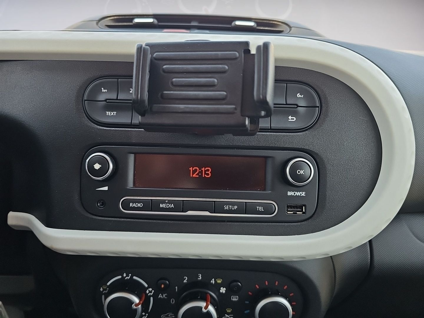 Renault TWINGO 1.0 48 kW (65 CV)