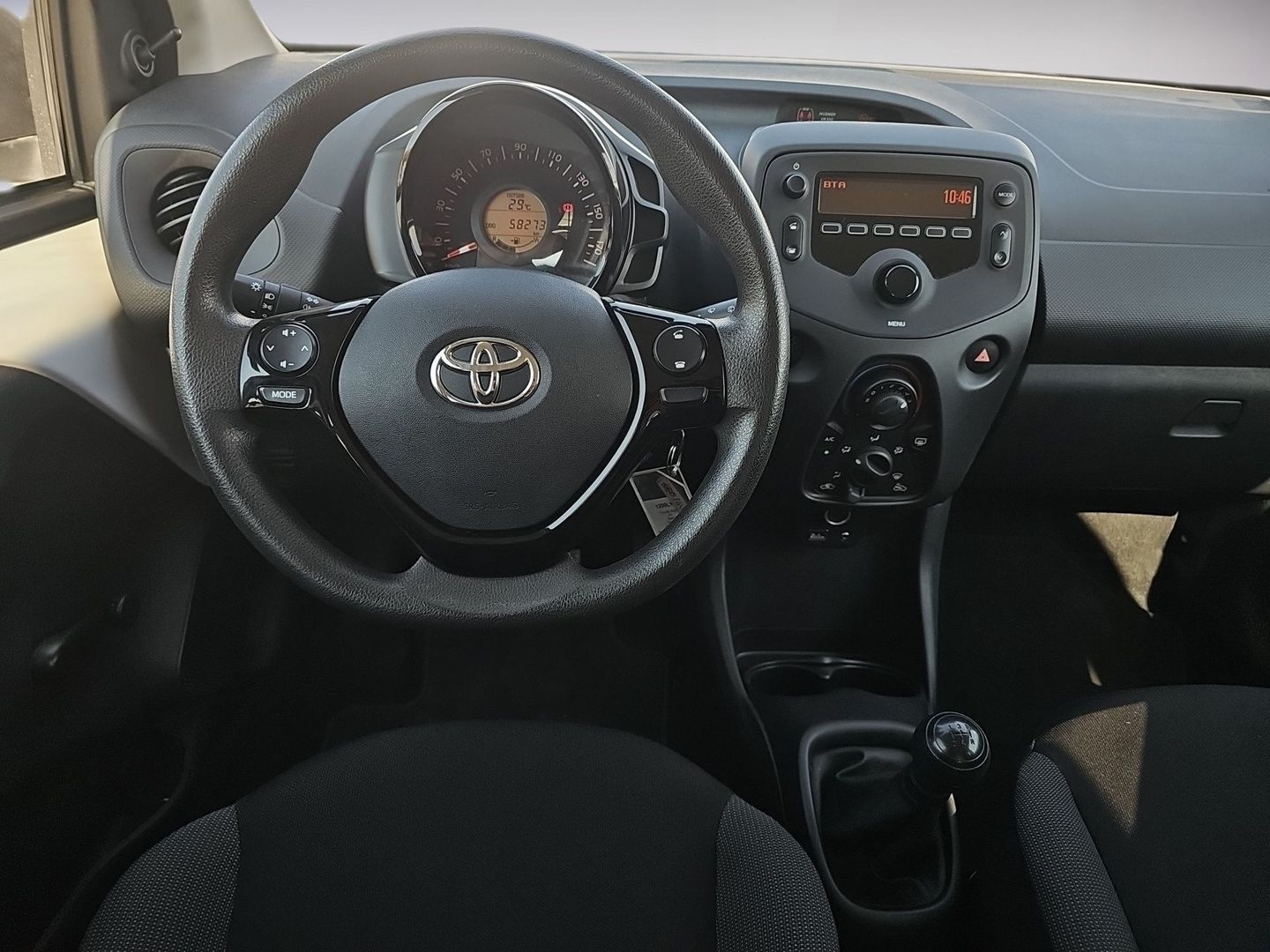 Toyota Aygo 1.0 70 x-play 53 kW (72 CV)