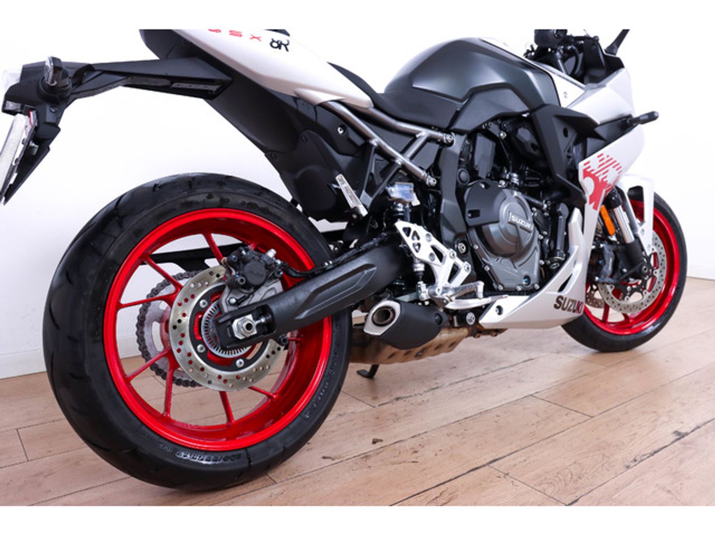 Suzuki GSX-8R