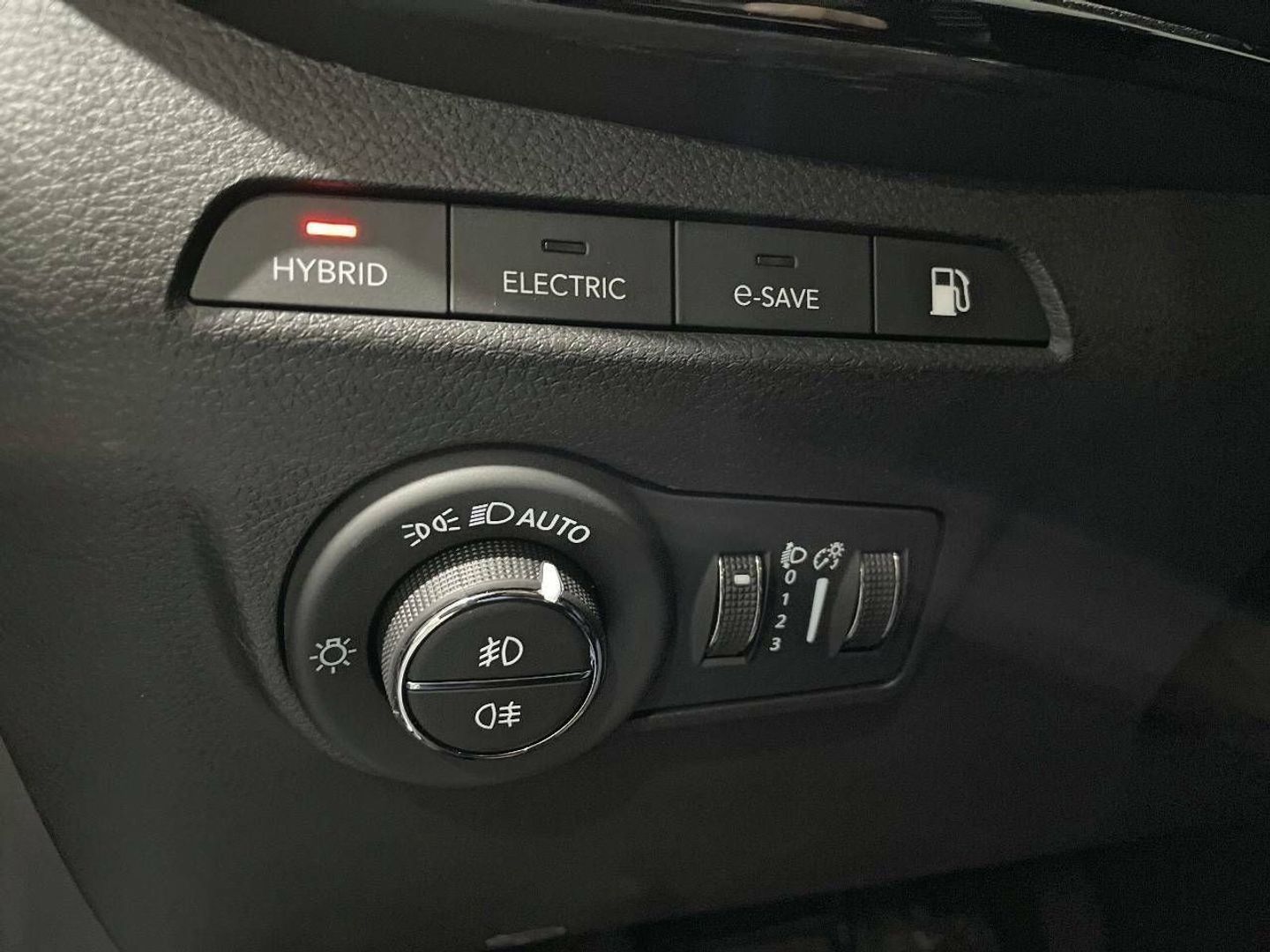 Jeep Compass 1.3 PHEV Upland AWD AT 177 kW (240 CV)