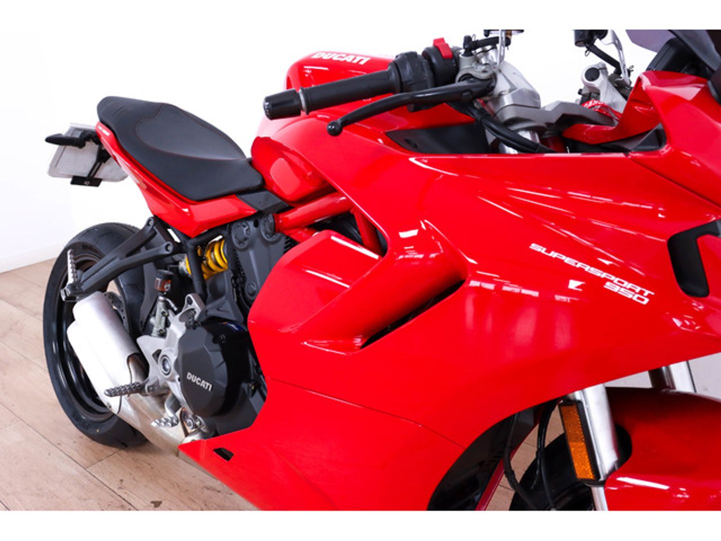Ducati SuperSport 950