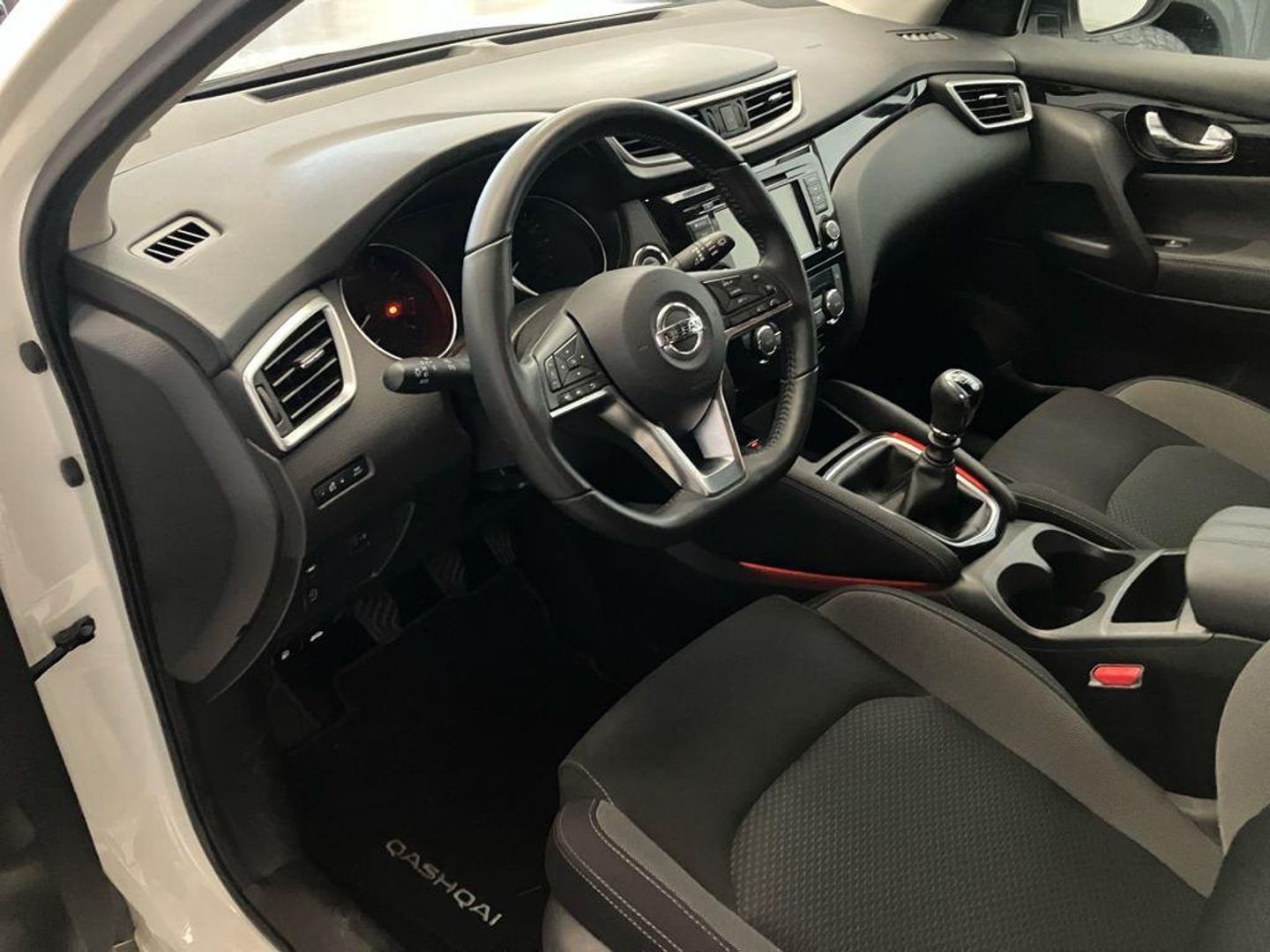 Nissan Qashqai DIG-T 140 Acenta 4x2 103 kW (140 CV)