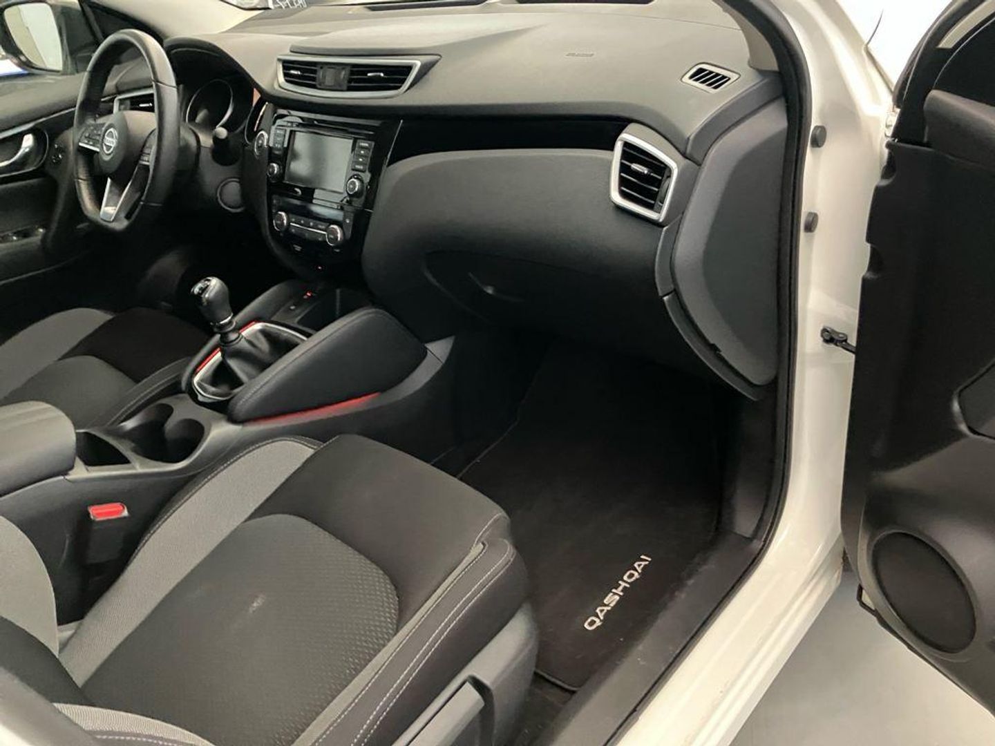 Nissan Qashqai DIG-T 140 Acenta 4x2 103 kW (140 CV)