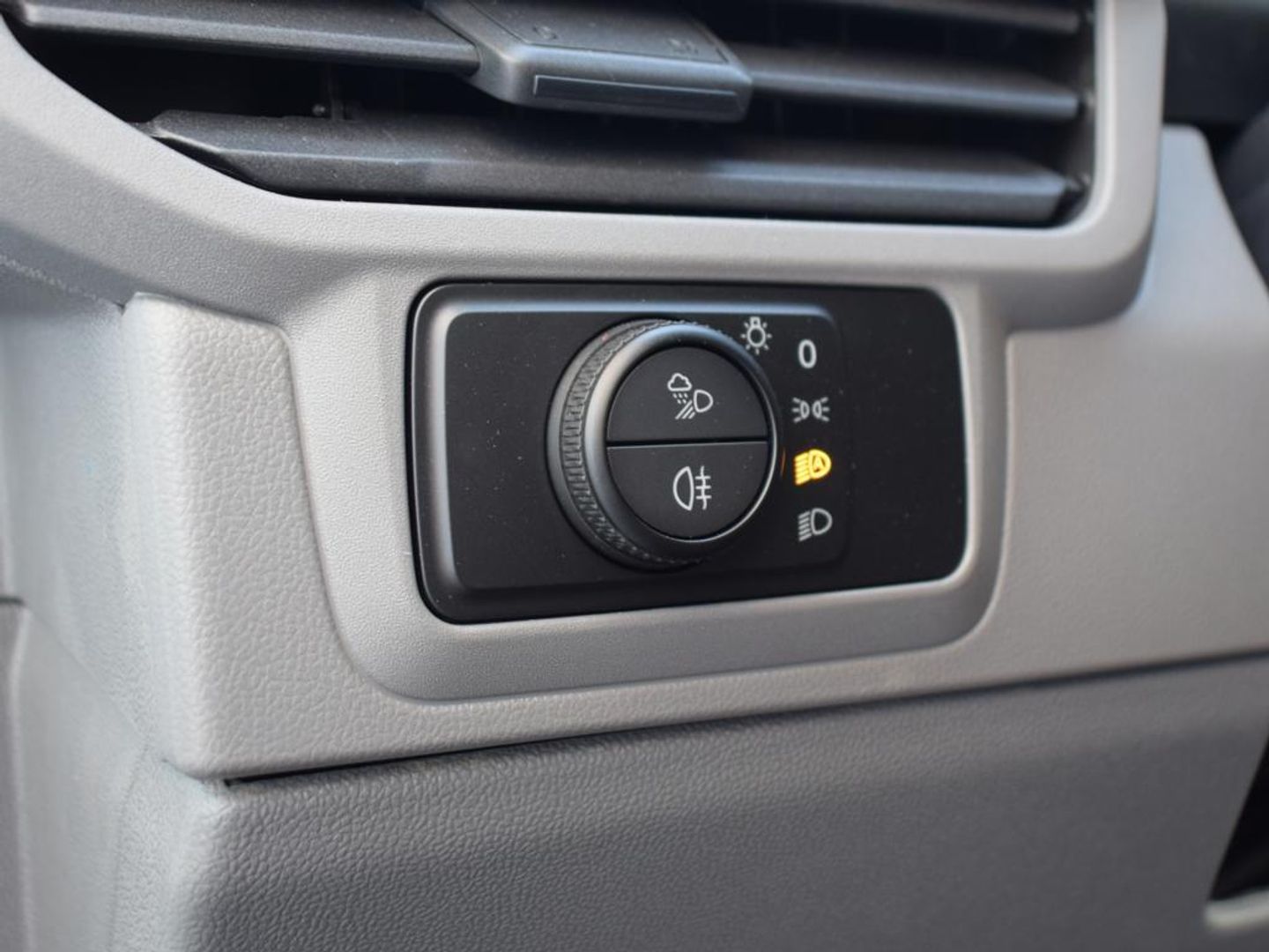 Volkswagen Transporter Furgon Batalla Corta TN 2.0 TDI 81 kW (110 CV)